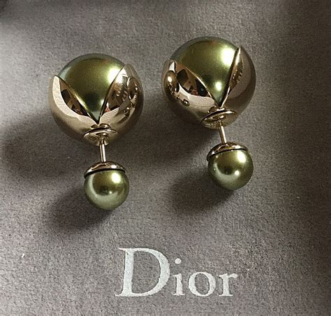 where to buy dior earrings|dior mise en earrings.